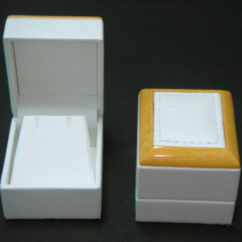 Wood Frame Earring Box