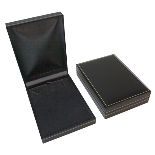 Gold line small necklace box