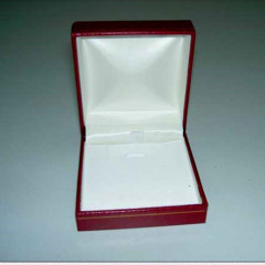 Gold Line Series Pendant Box