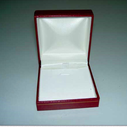 Gold Line Series Pendant Box