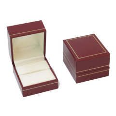 Gold Line Small Ring Box