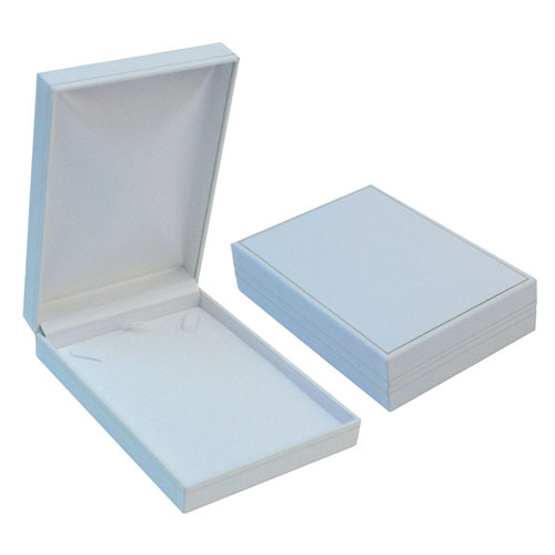 Gold line small necklace box