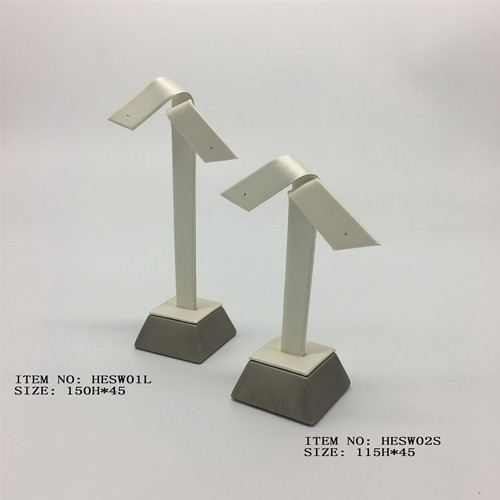 Oval Shape Window Display Set