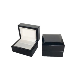 Solid Timber Box  Beveled Edge LH Series for Ring