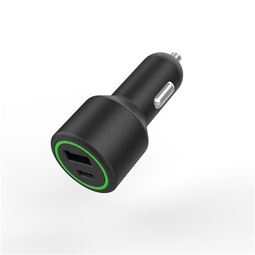 Compact Dual Port 32W Quick Car Charger for iPhone 13 & Samsung PPS