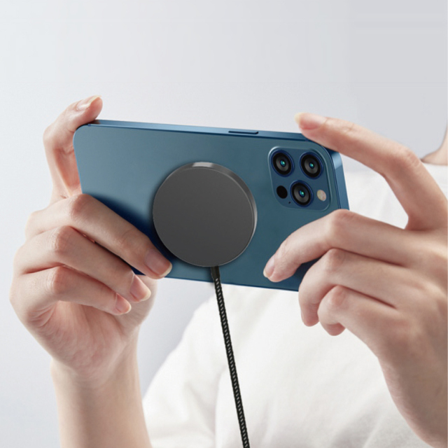 qi2.2 25w certified wireless charging pad