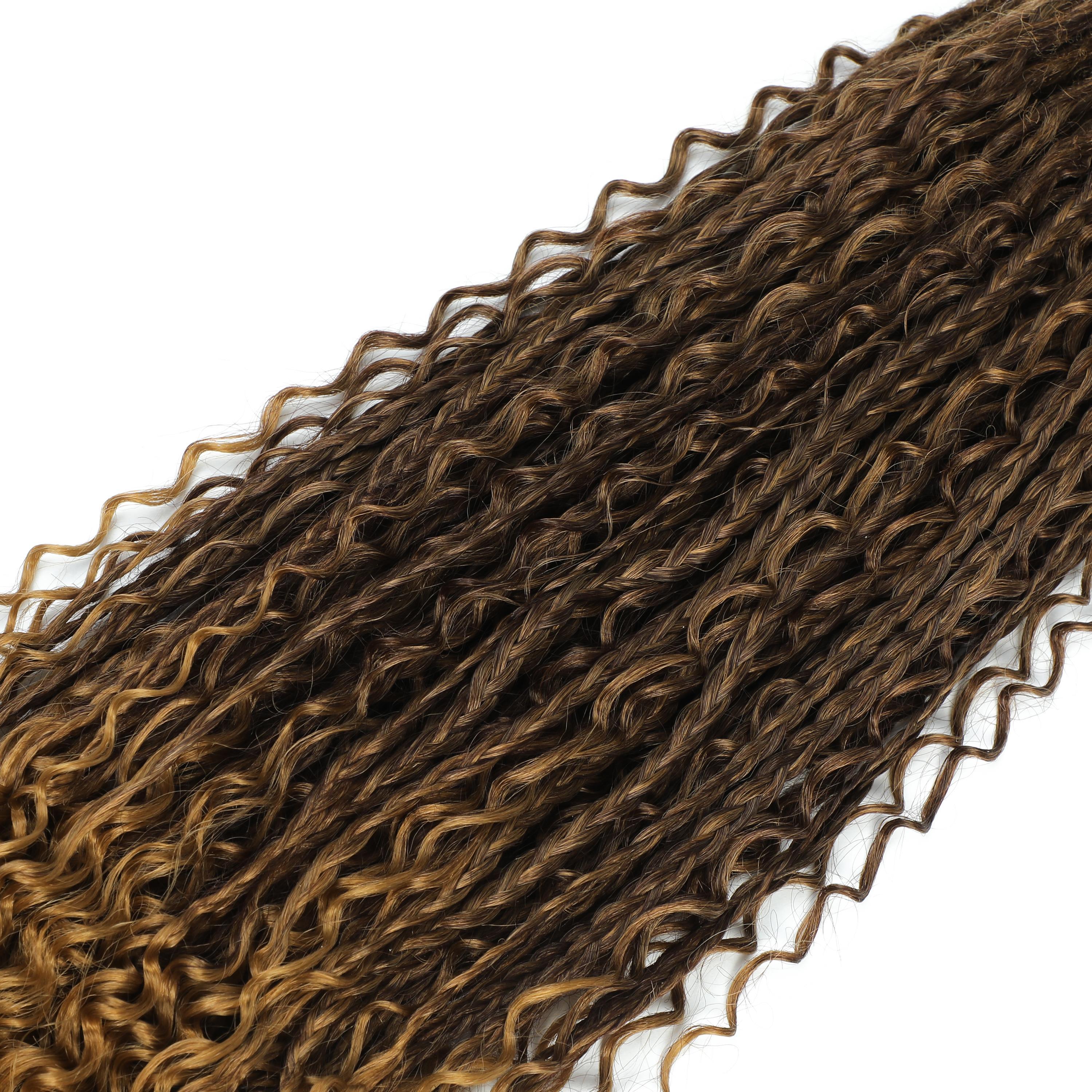 Triple braided bundles with fly tail