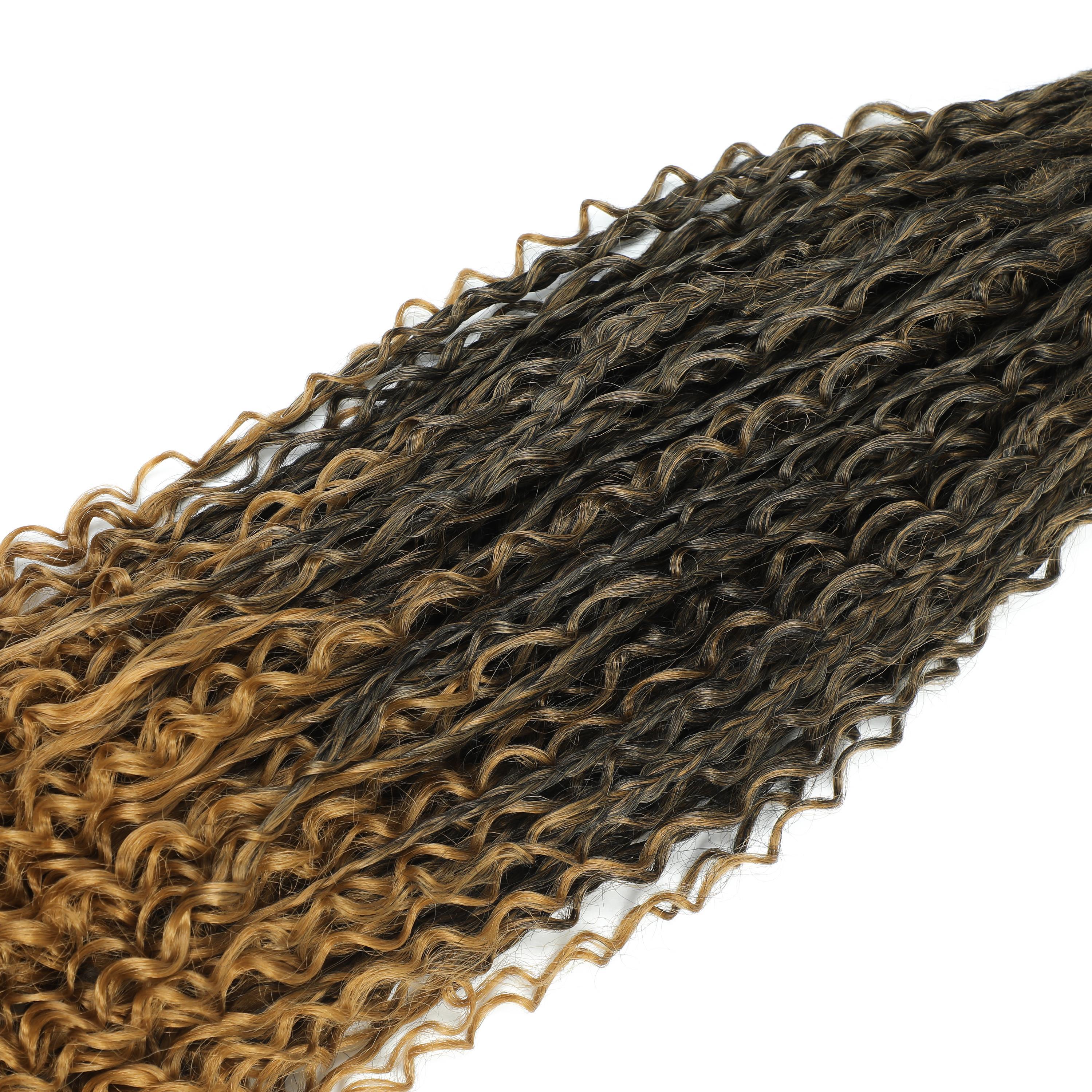 Triple braided bundles with fly tail