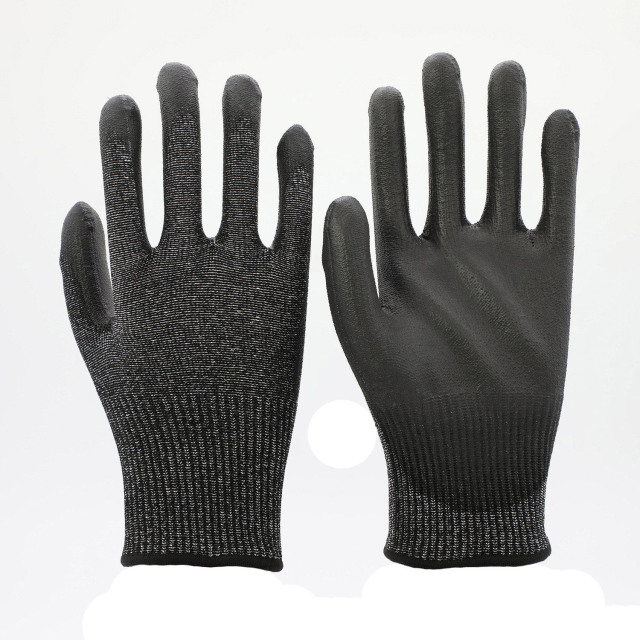 13G HPPE/steel/basalt/spandex/polyester knitted liner with black PU palm coating