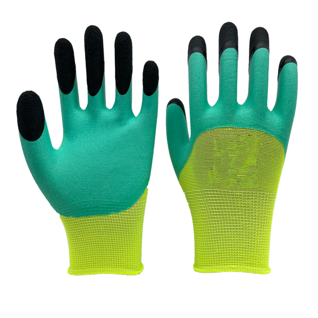 13G polyester liner with 3/4 coverage foam latex dipped,reinforcement in the finger