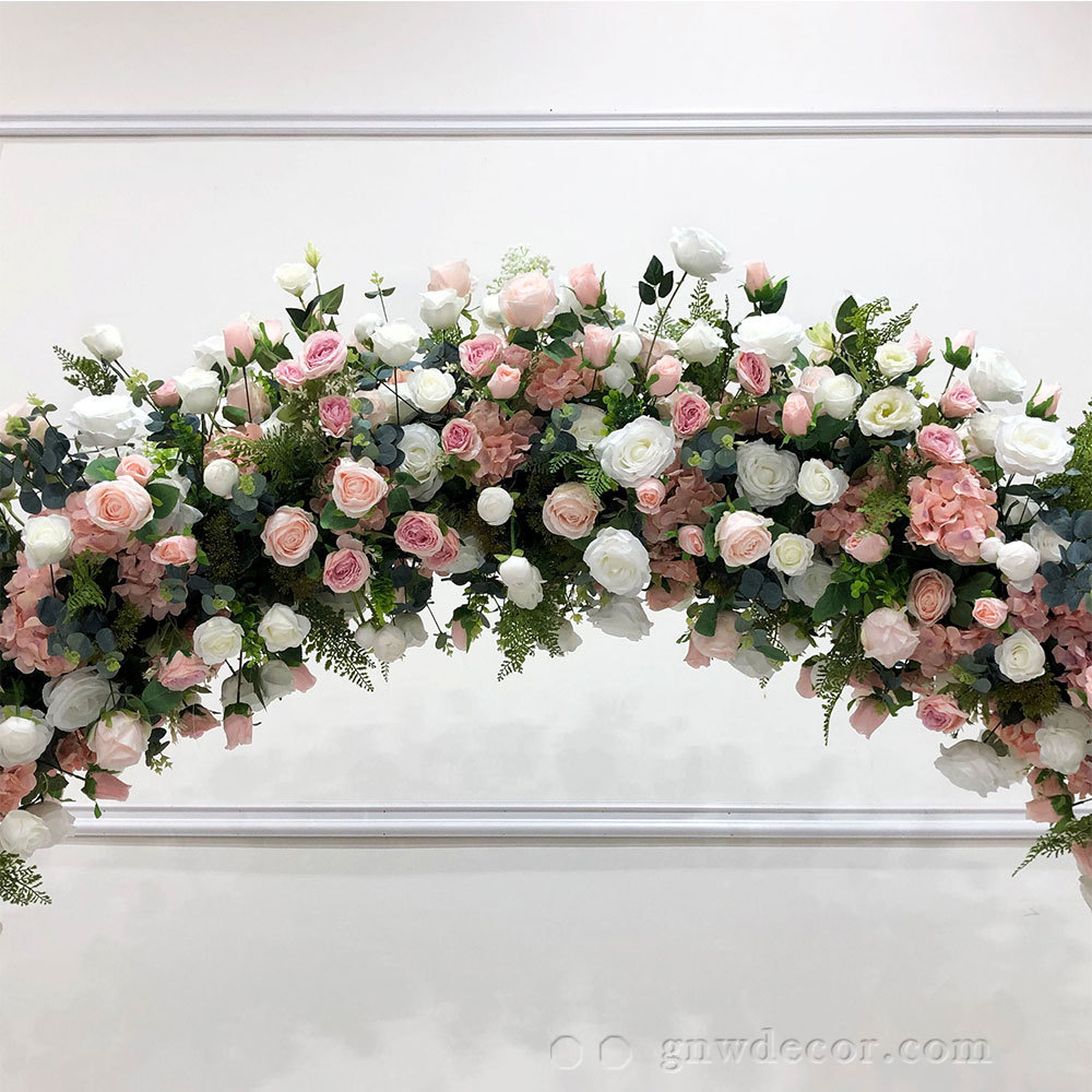 Artificial flower arch : n shape