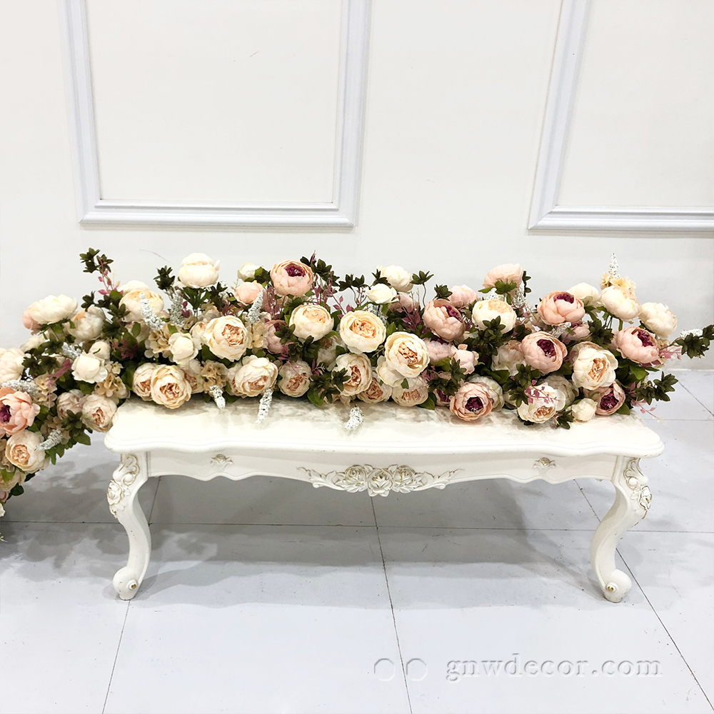 Artificial flower top table runner strip