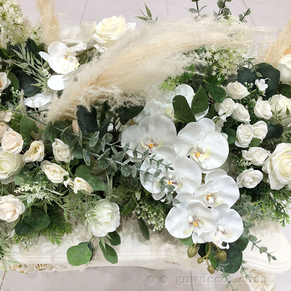 Artificial flower top table runner strip