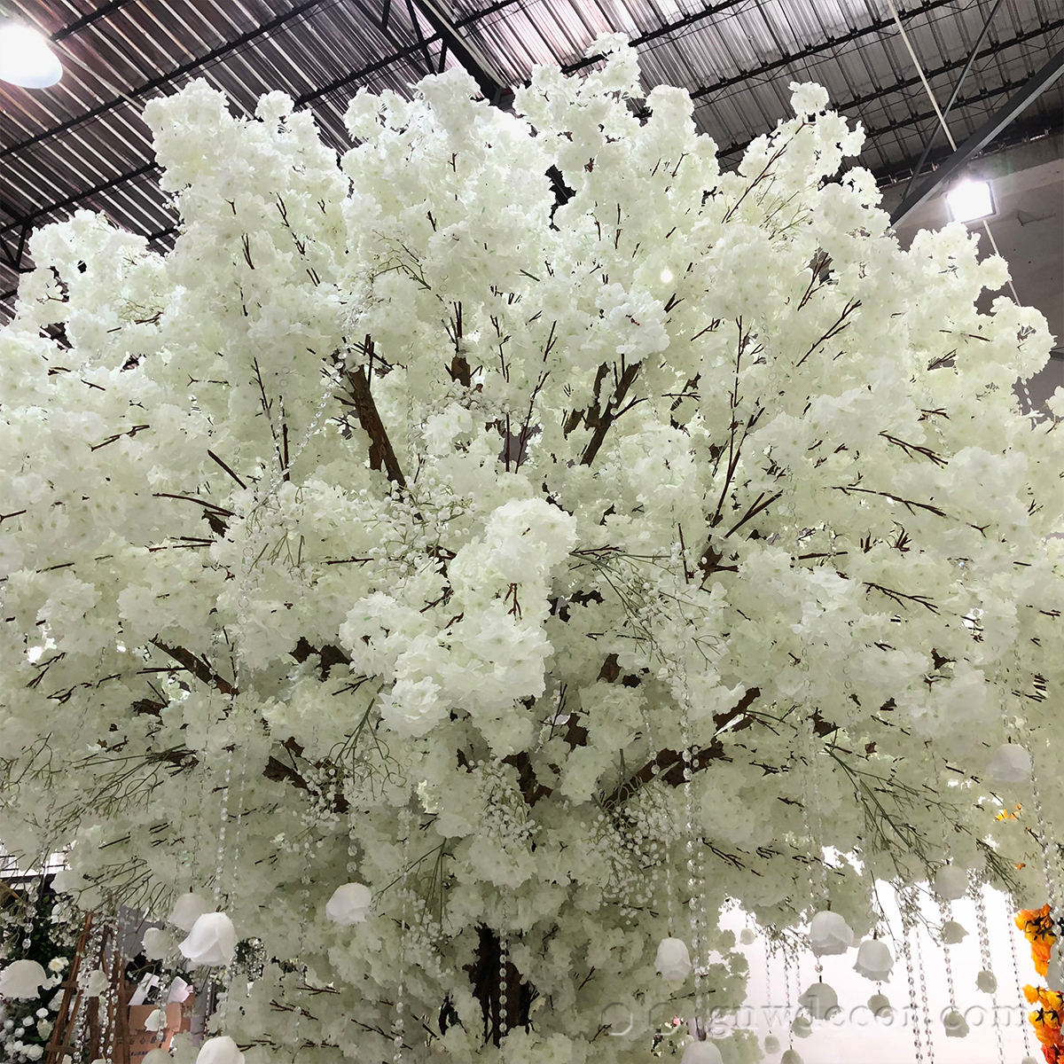 Artificial flower tree