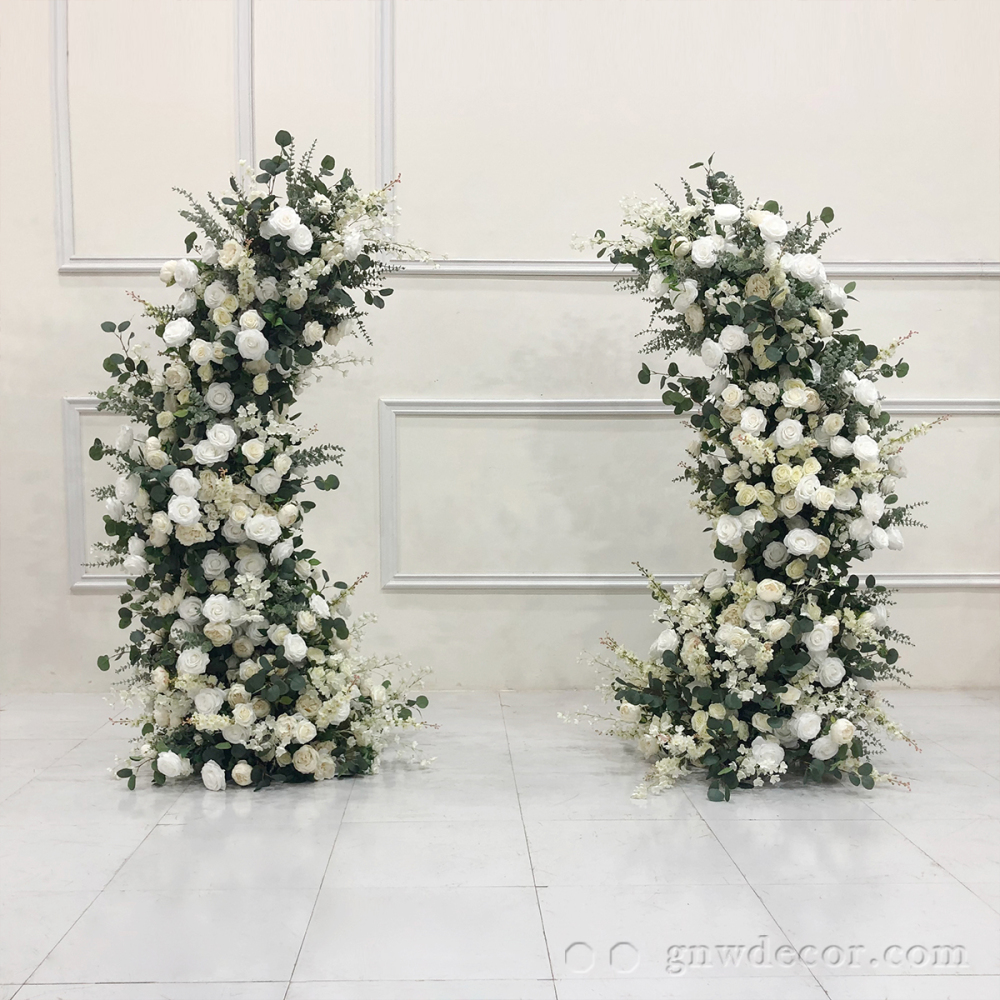 Artificial flower arch : 11 pillars
