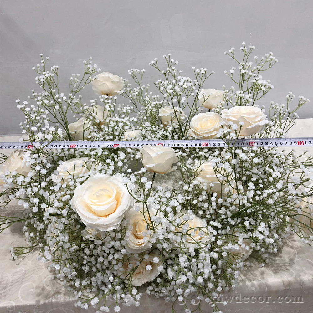 Artificial flower wreath