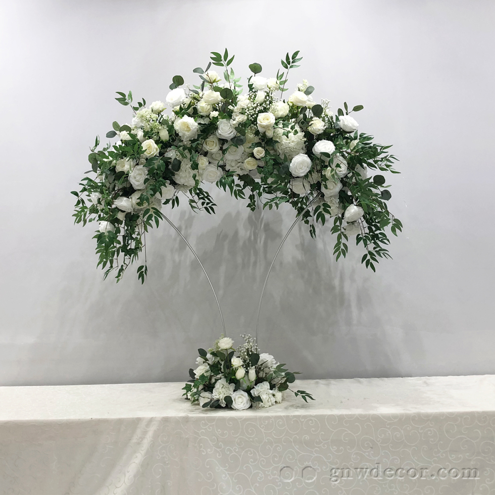 Artificial flower table centerpieces