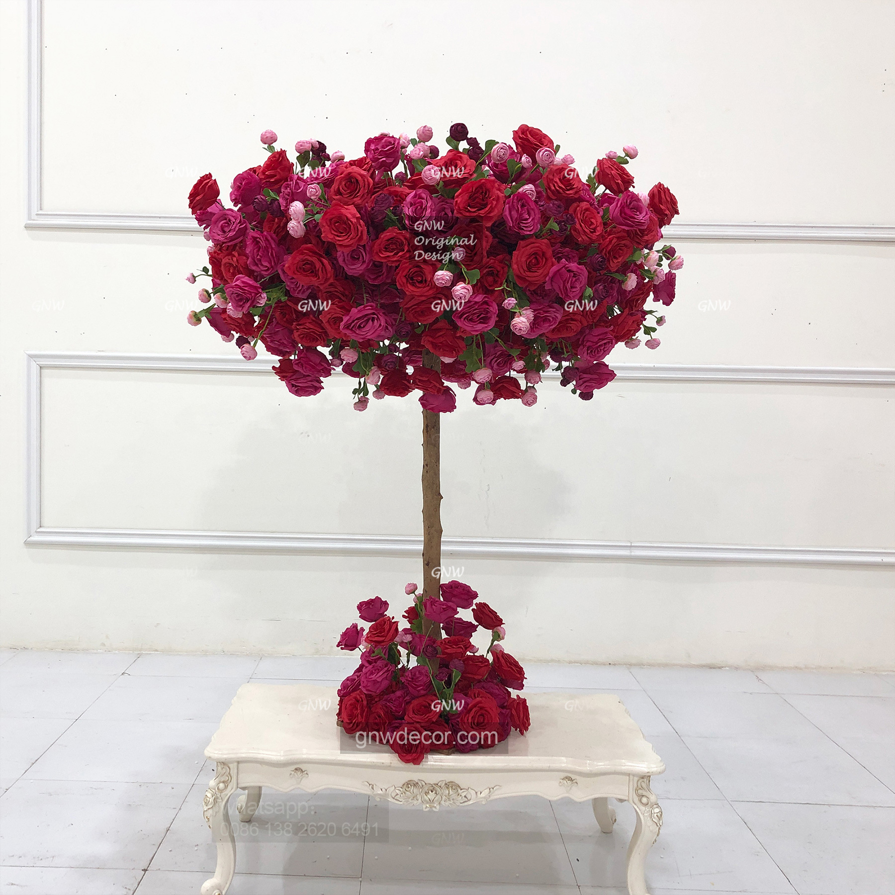 Artificial flower table centerpieces