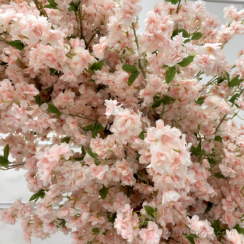 Artificial flower arch : 11 pillars