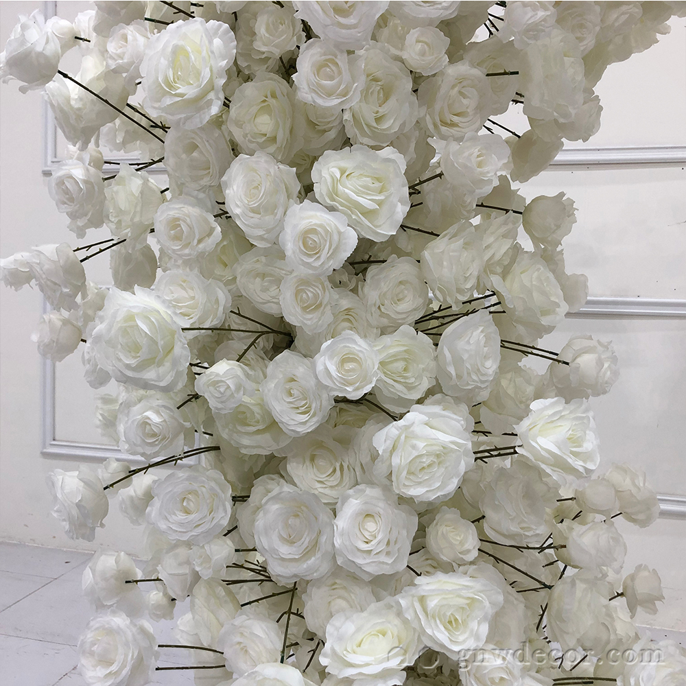 Artificial flower arch : heart shape