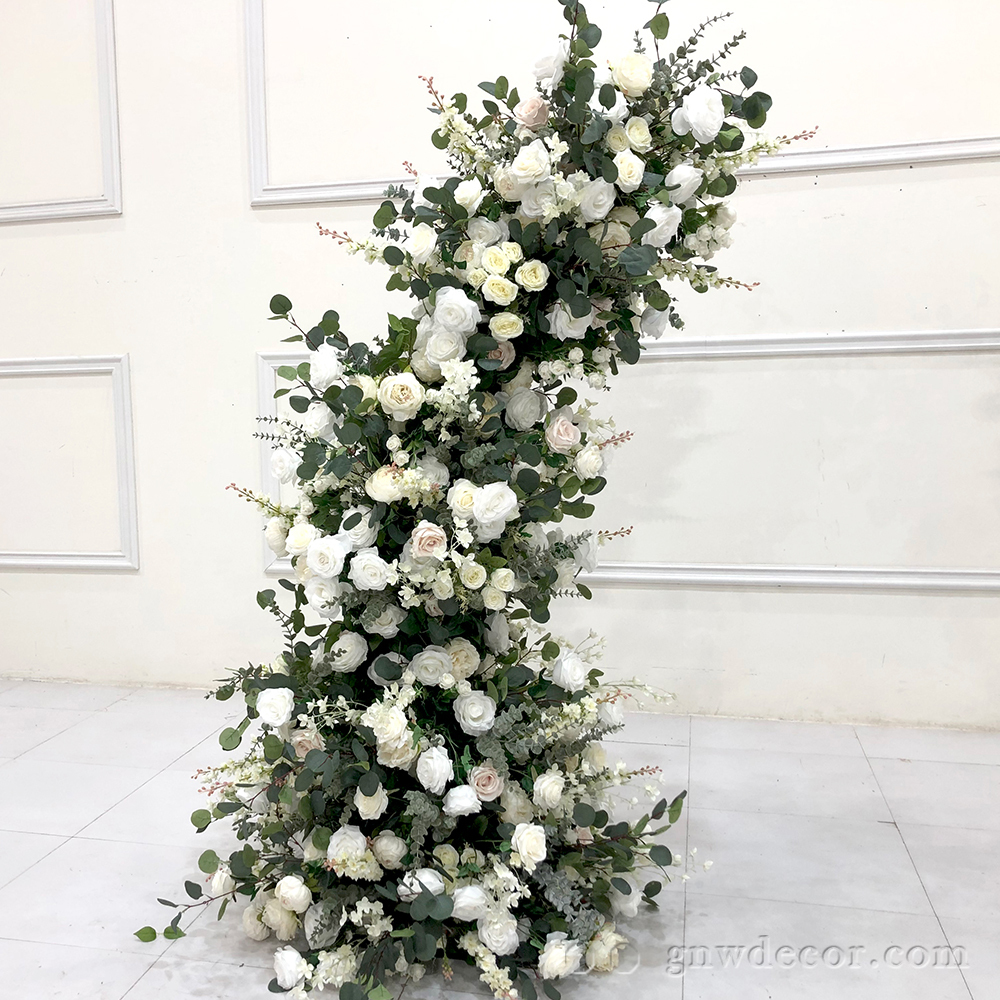 Artificial flower arch : 11 pillars