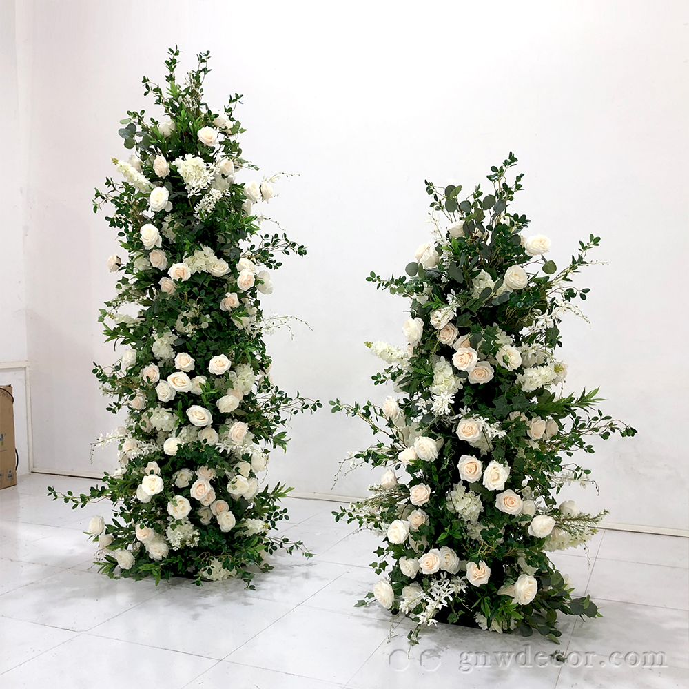Artificial flower arch : 11 pillars