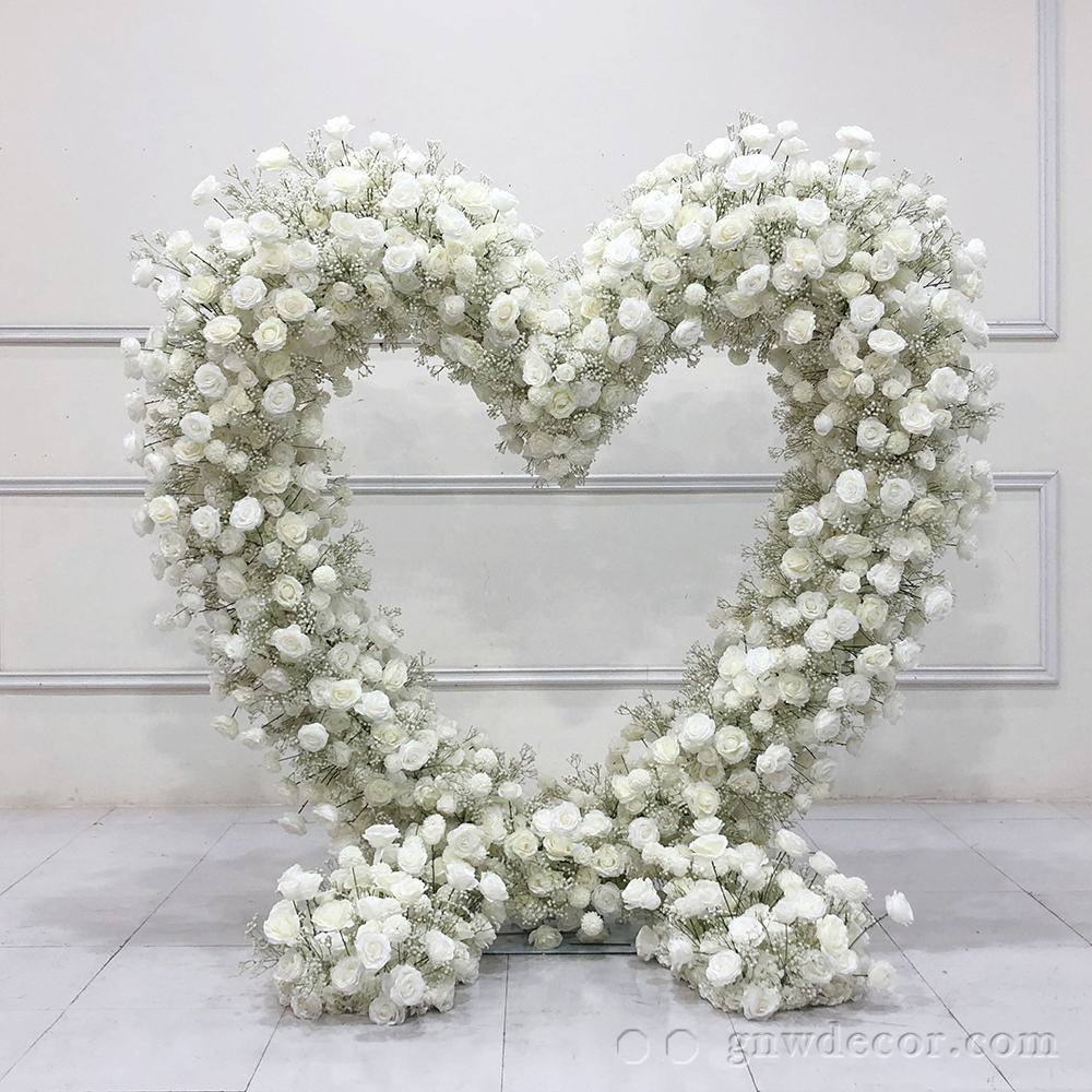 Artificial flower arch : heart shape