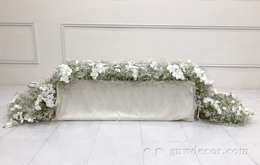 Artificial flower top table runner strip