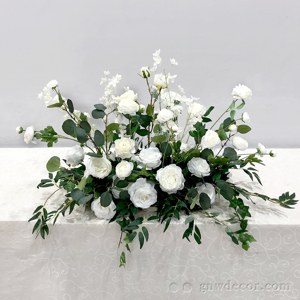 Artificial flower top table runner strip