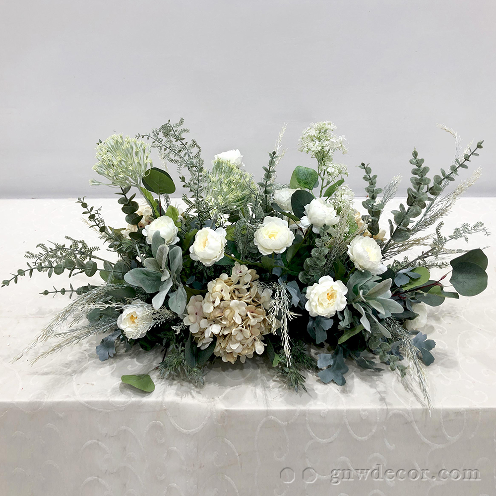 Artificial flower top table runner strip