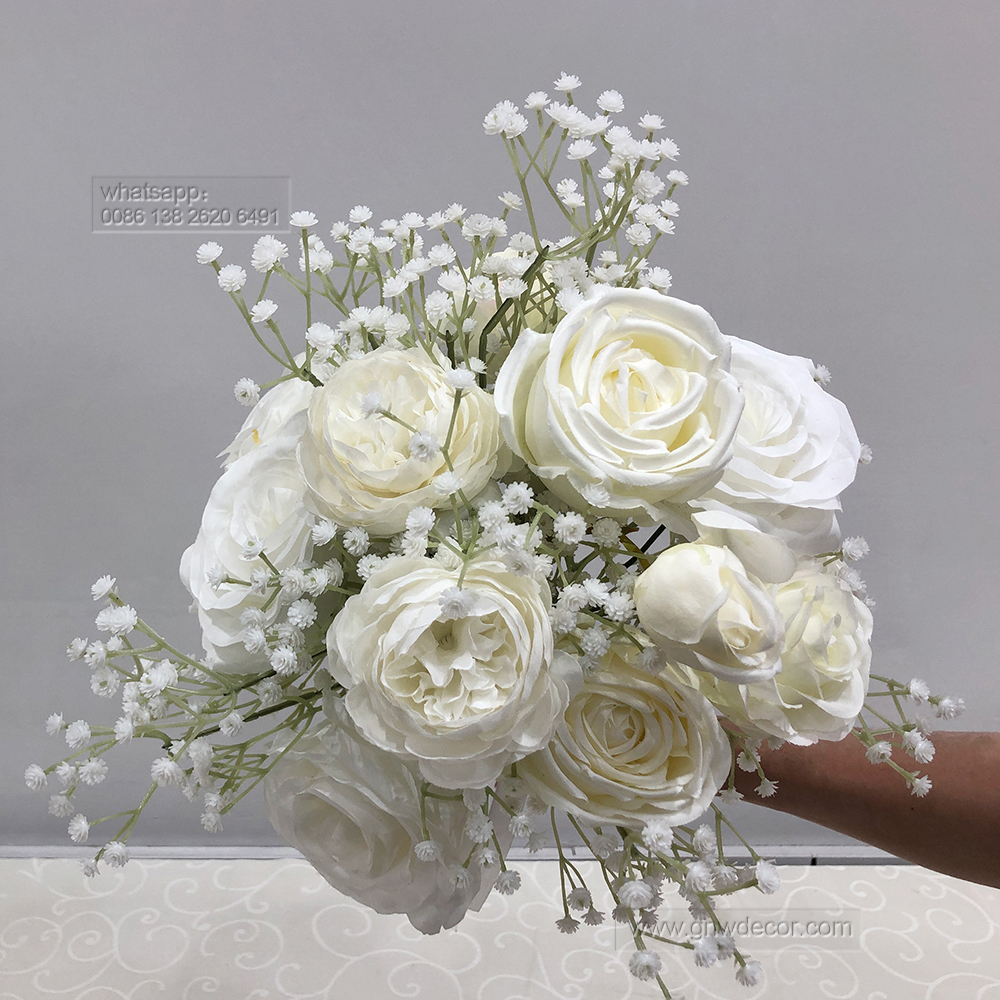 Artificial flower bouquet