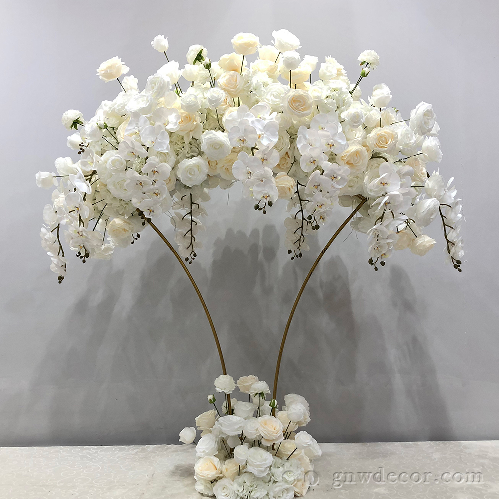 Artificial flower table centerpieces
