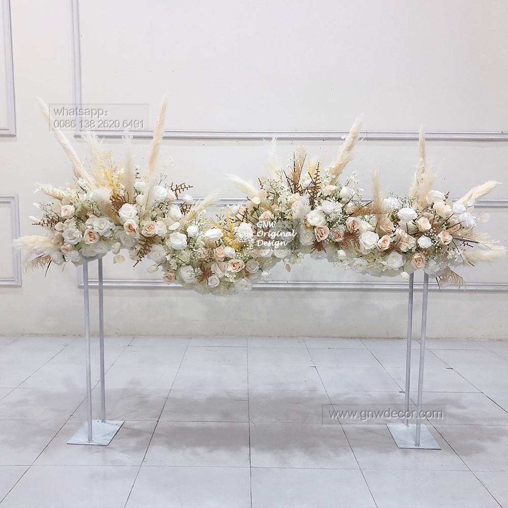 Artificial flower table centerpieces