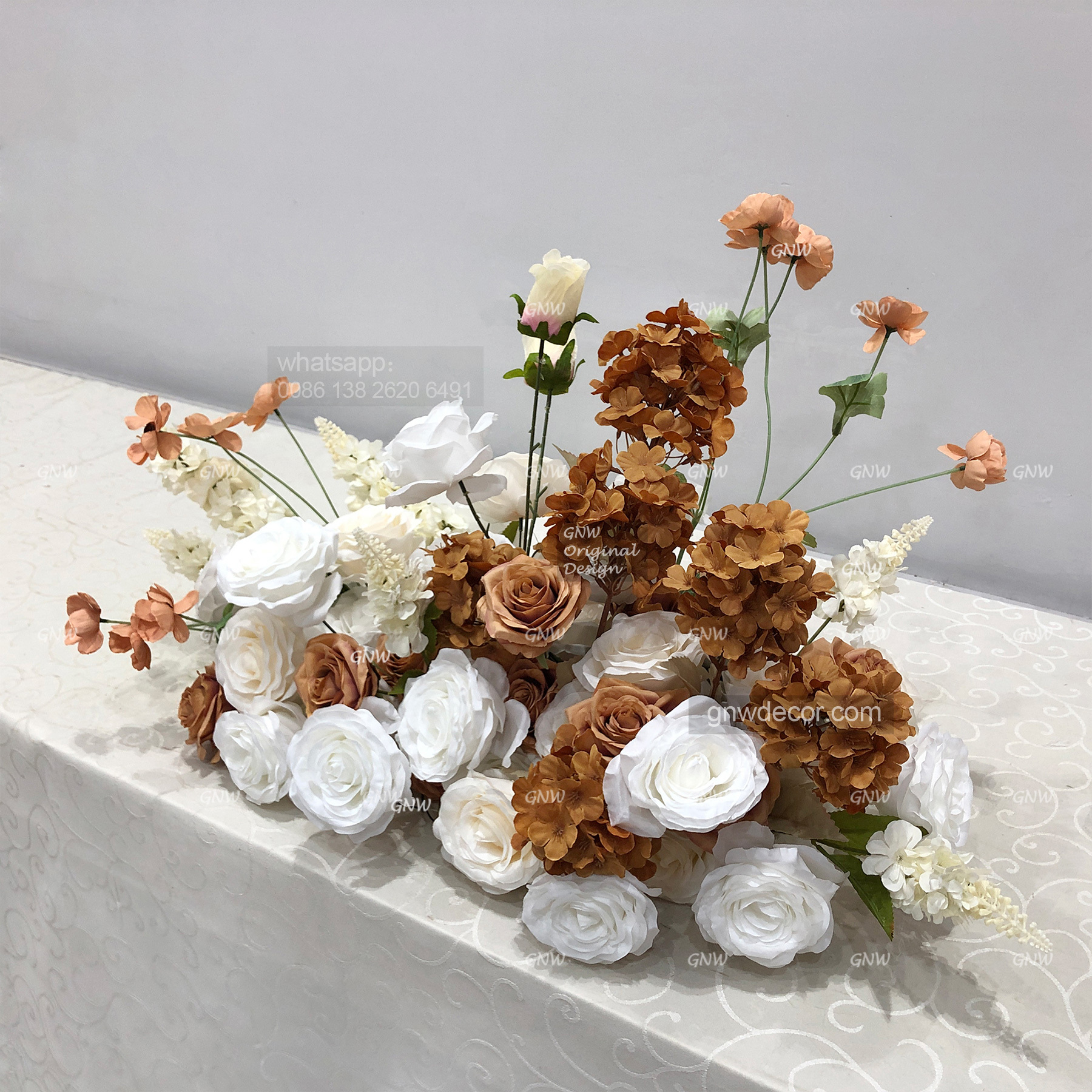 Artificial flower table centerpieces