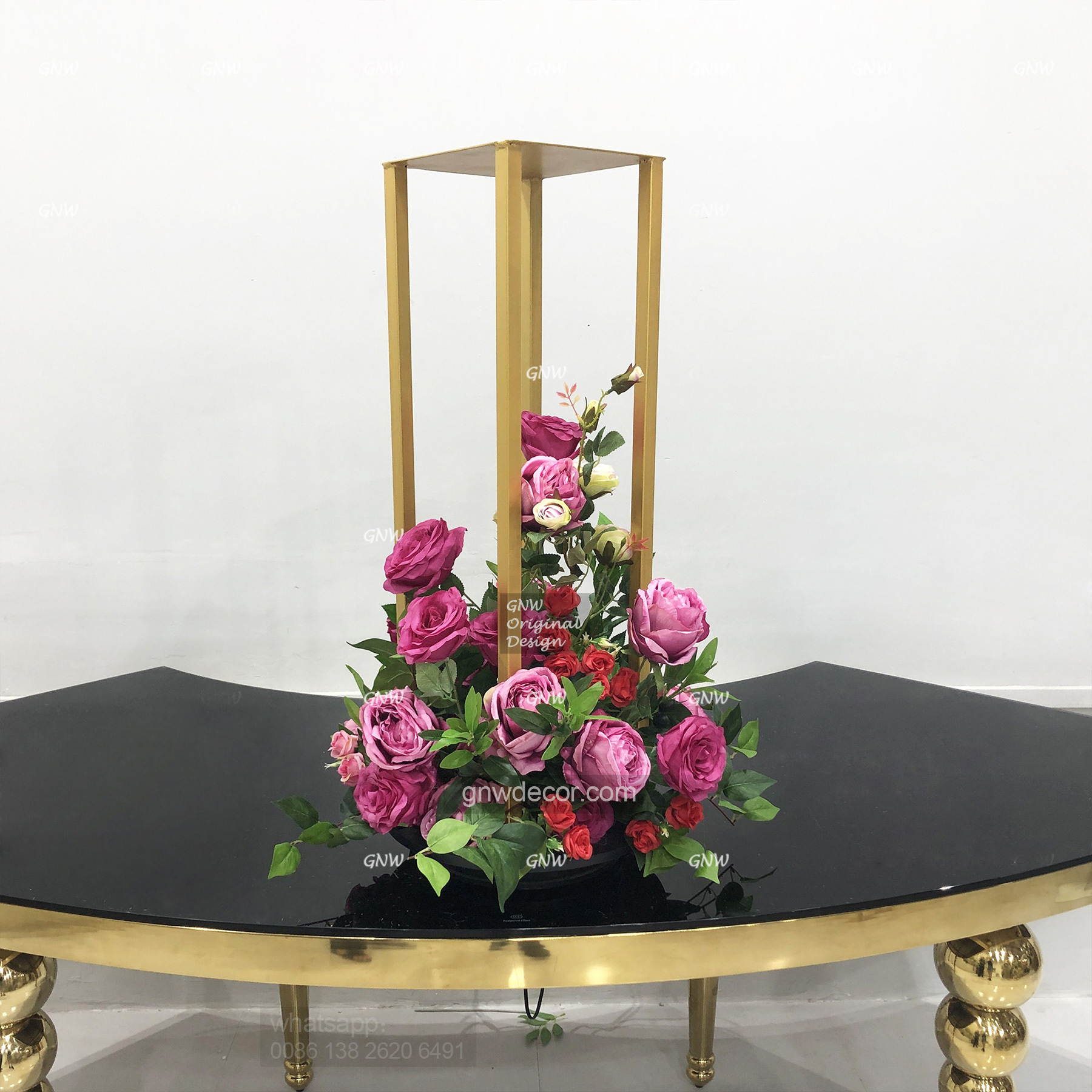 Artificial flower table centerpieces