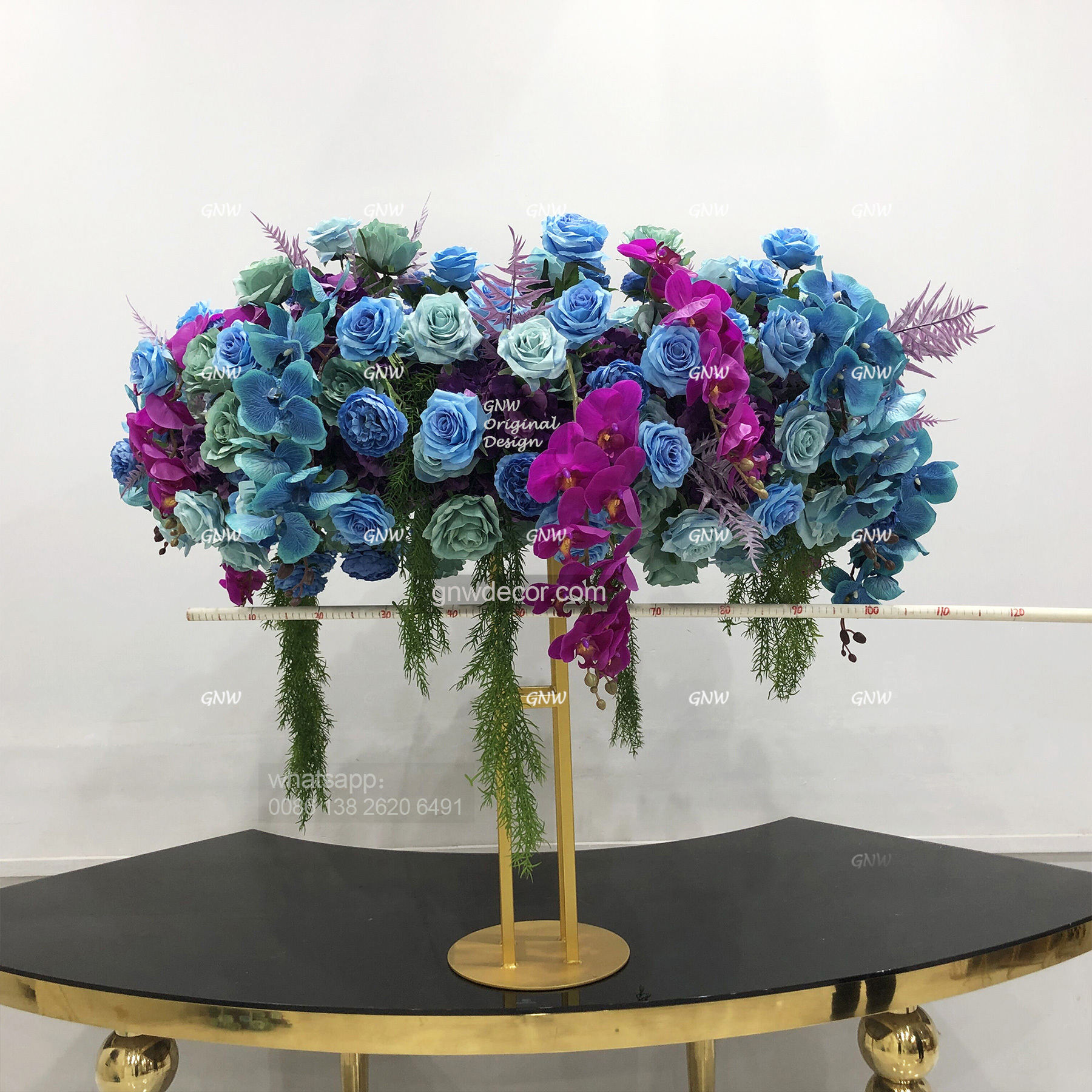 Artificial flower table centerpieces