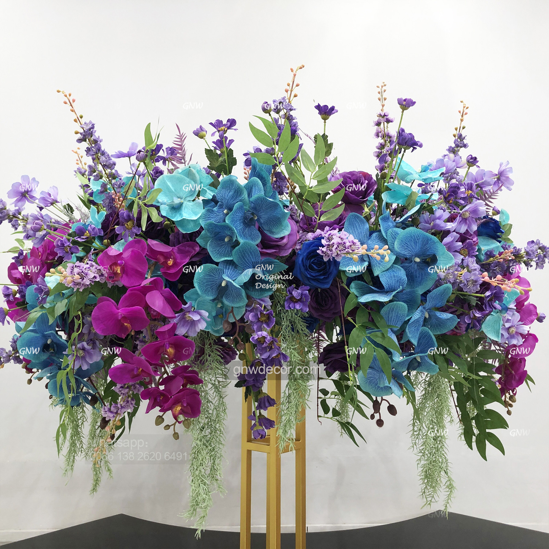 Artificial flower table centerpieces