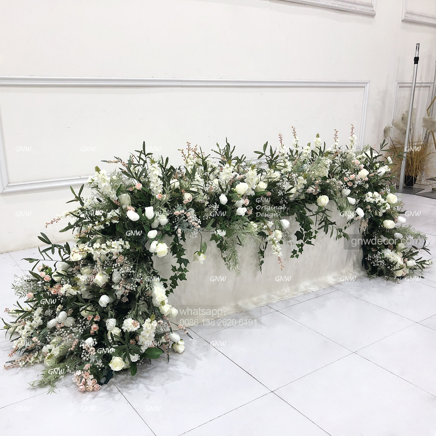 Artificial flower top table runner strip