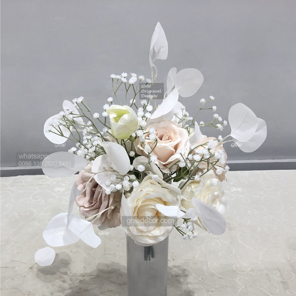 Artificial flower bouquet