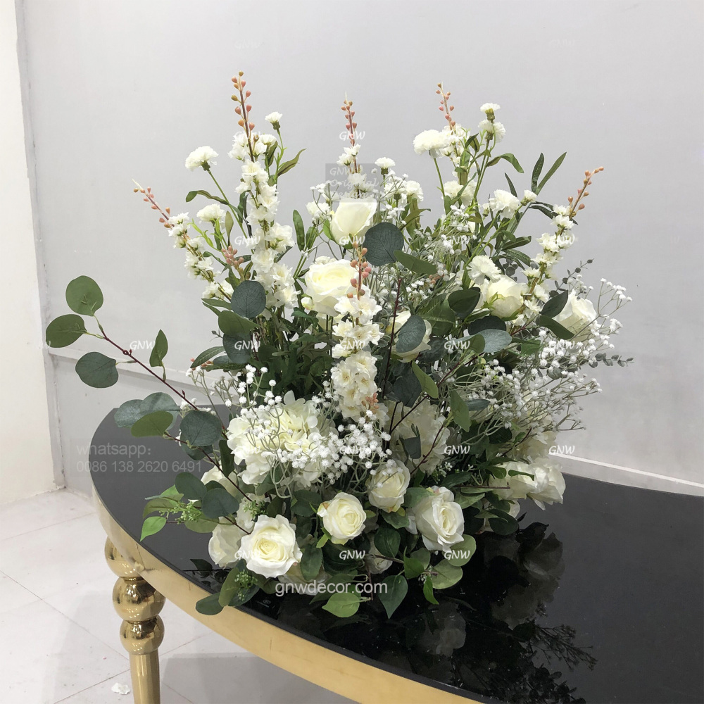 Artificial flower arrangement