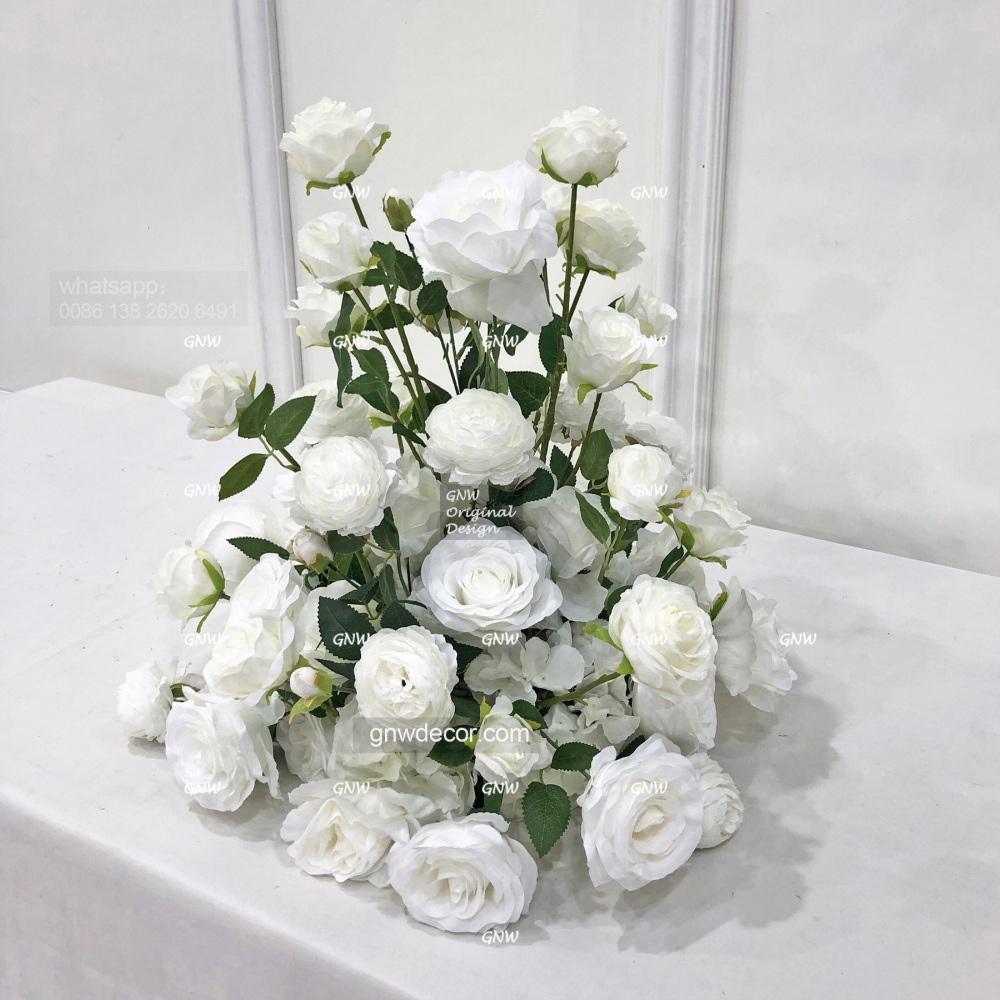 Artificial flower arrangement