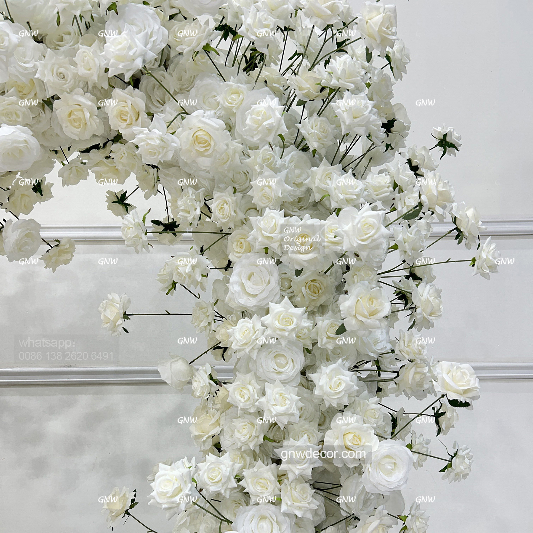 Artificial flower arch : heart shape