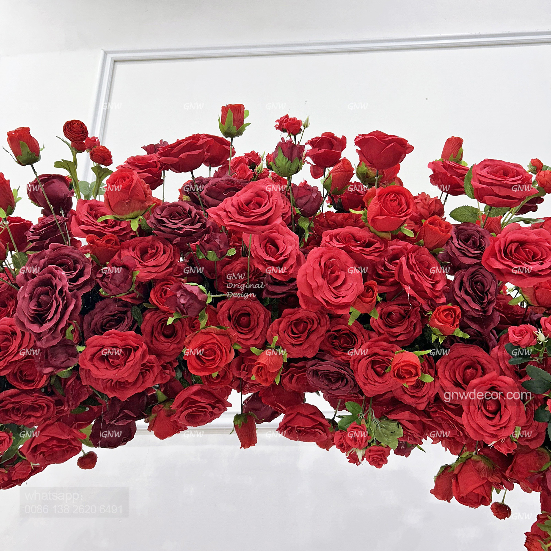 Artificial flower arch : n shape