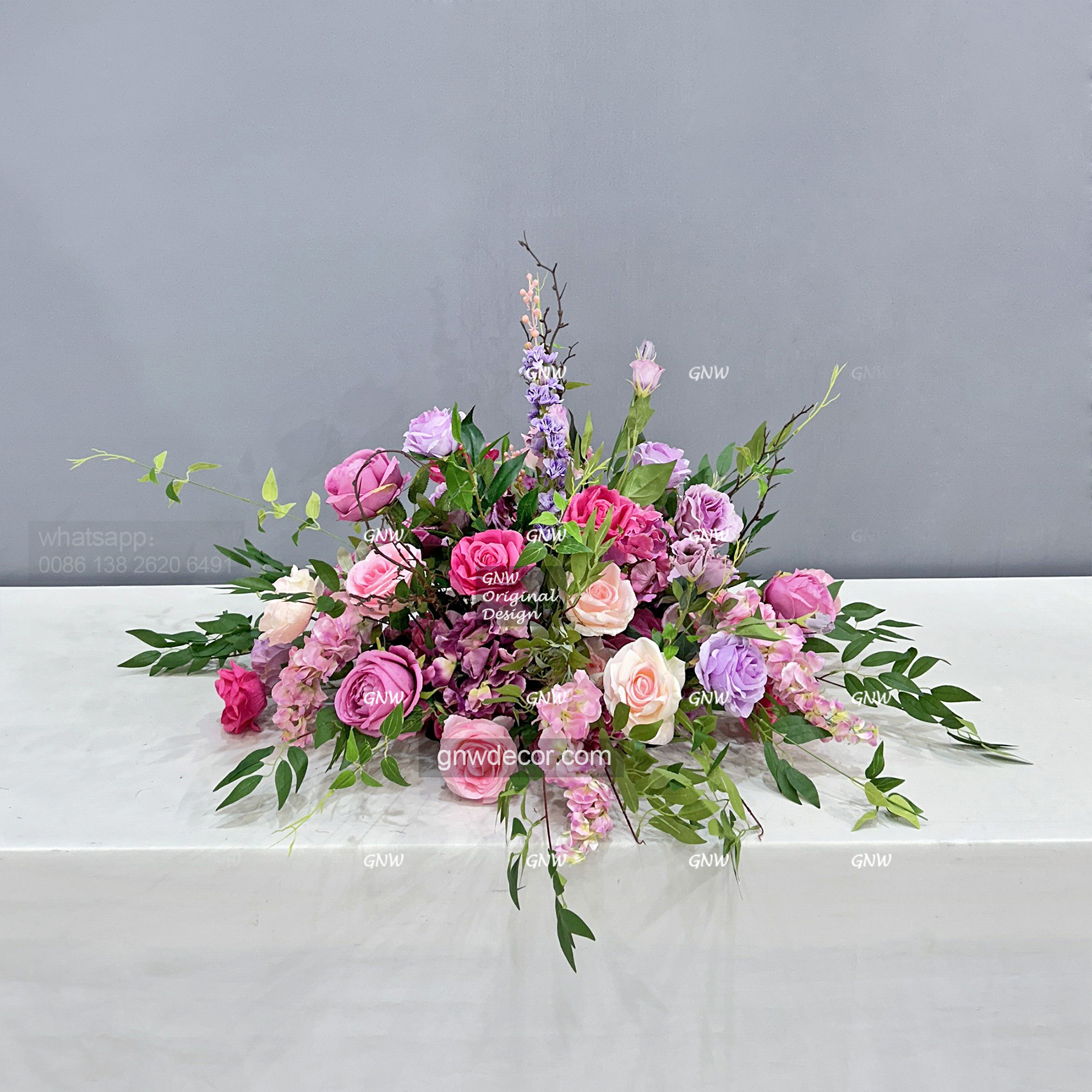 Artificial flower arrangement