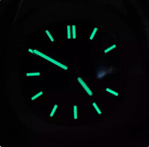 Men's Automatic Mechanical Watch Nautilus Style Stainless Steel Case Strap with NH35A Movement