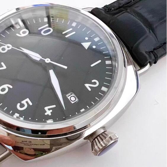 42mm men's mechanical watch with NH35 movement sapphire glass stainless steel case green glow
