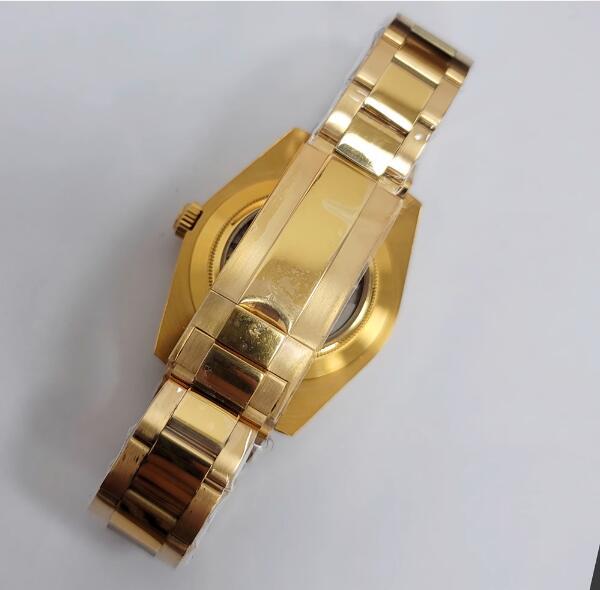 39MM Men's Automatic Mechanical Watch PVD Gold Precision Steel Case with Minimalist dial equipped with Japanese NH35 movement
