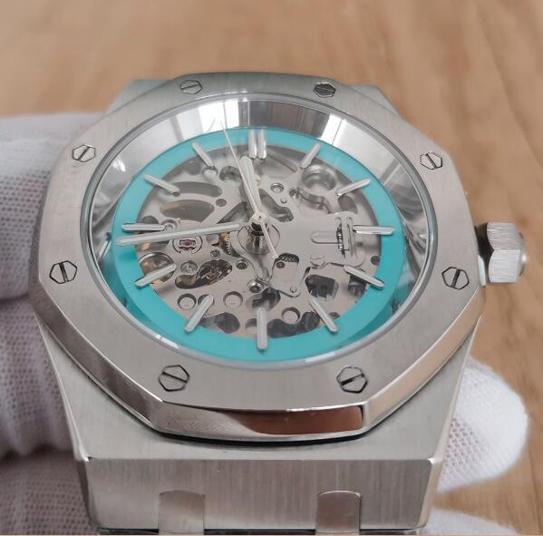 Men's mechanical watch with a 41mm hollow dial and stainless steel case paired with a brand new NH70 movement
