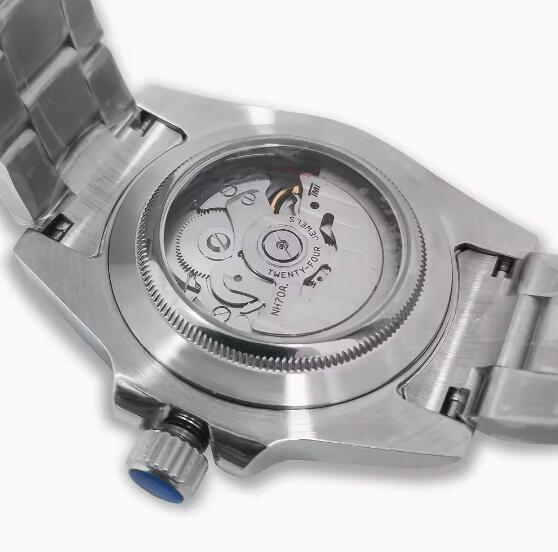 Mechanical watch 40mm precision steel case with full sand strap, blue sapphire glass hollow dial, green inner shadow with NH70 movement