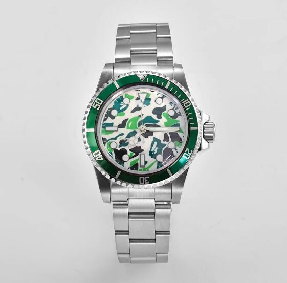 Mechanical watch 39.5mm stainless steel retro case+steel strip green glow camouflage dial with NH35 movement